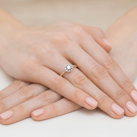 Pierścionek z Diamentami 0,23ct złoto