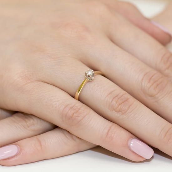 Pierścionek Diament 0,15ct żółte złoto