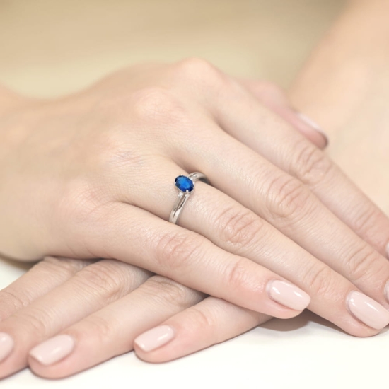 Pierścionek Szafir 0,70ct białe złoto